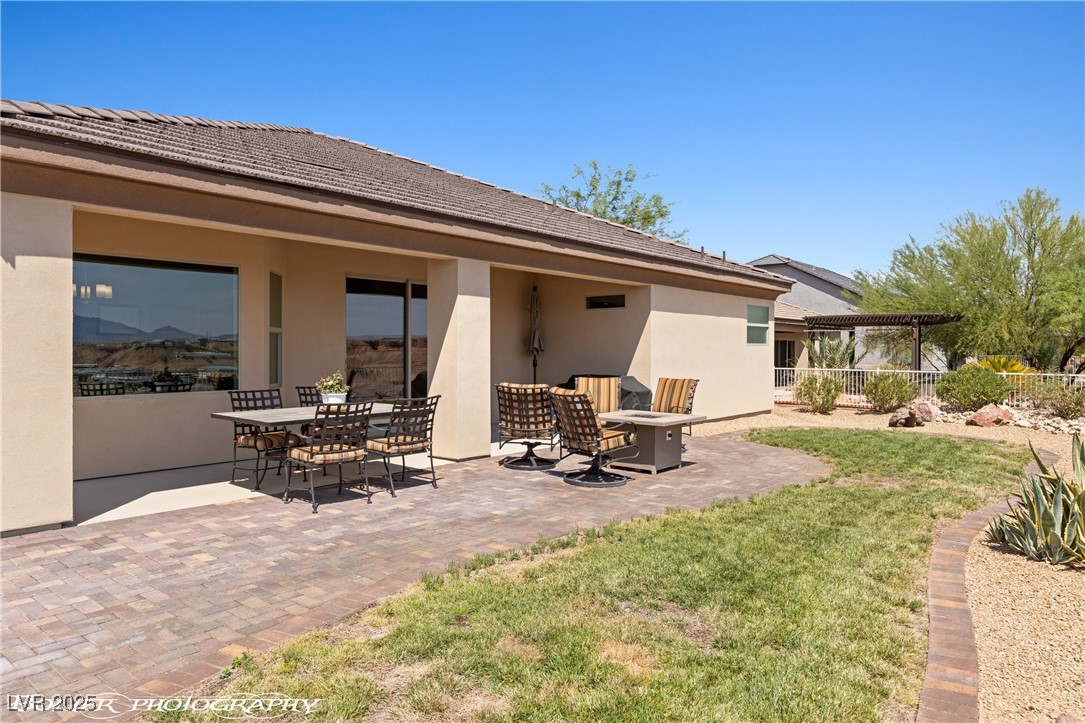 656 Shadow Ridge