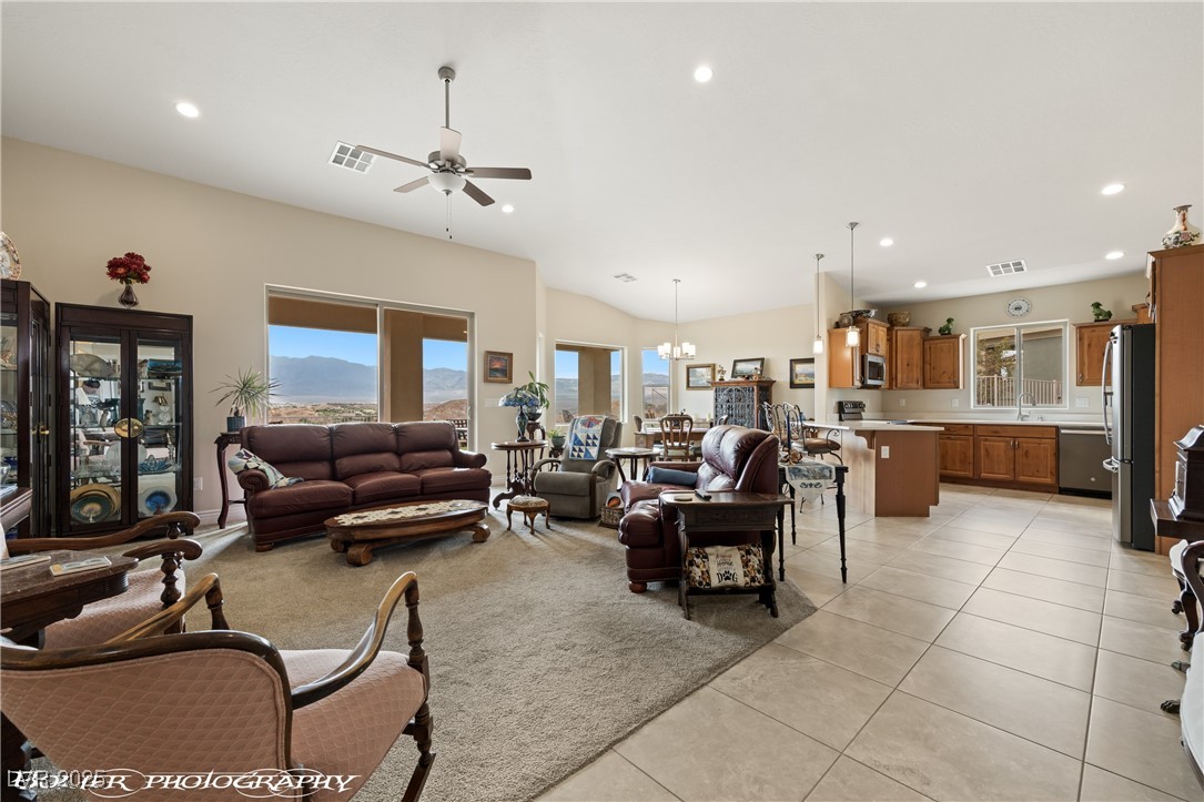 656 Shadow Ridge