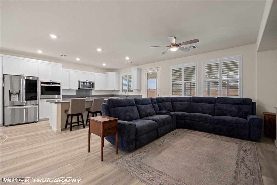 1213 Ivy Lee Crest