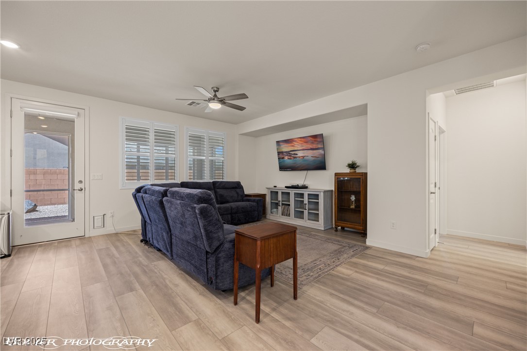 1213 Ivy Lee Crest