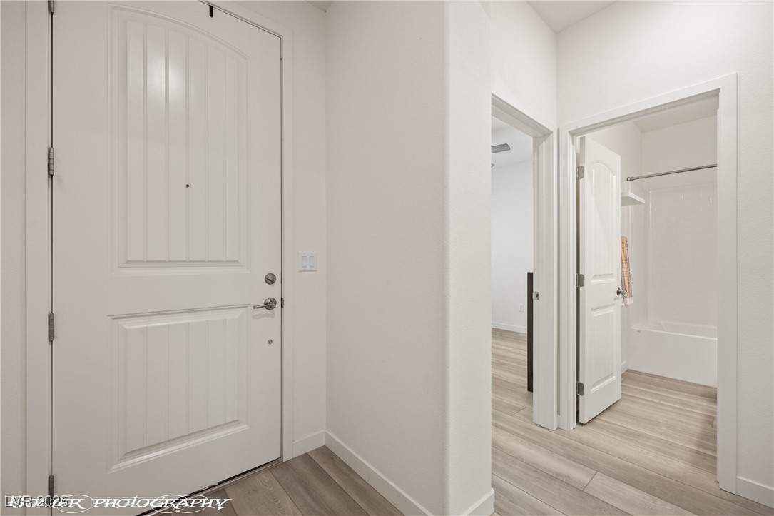 1213 Ivy Lee Crest