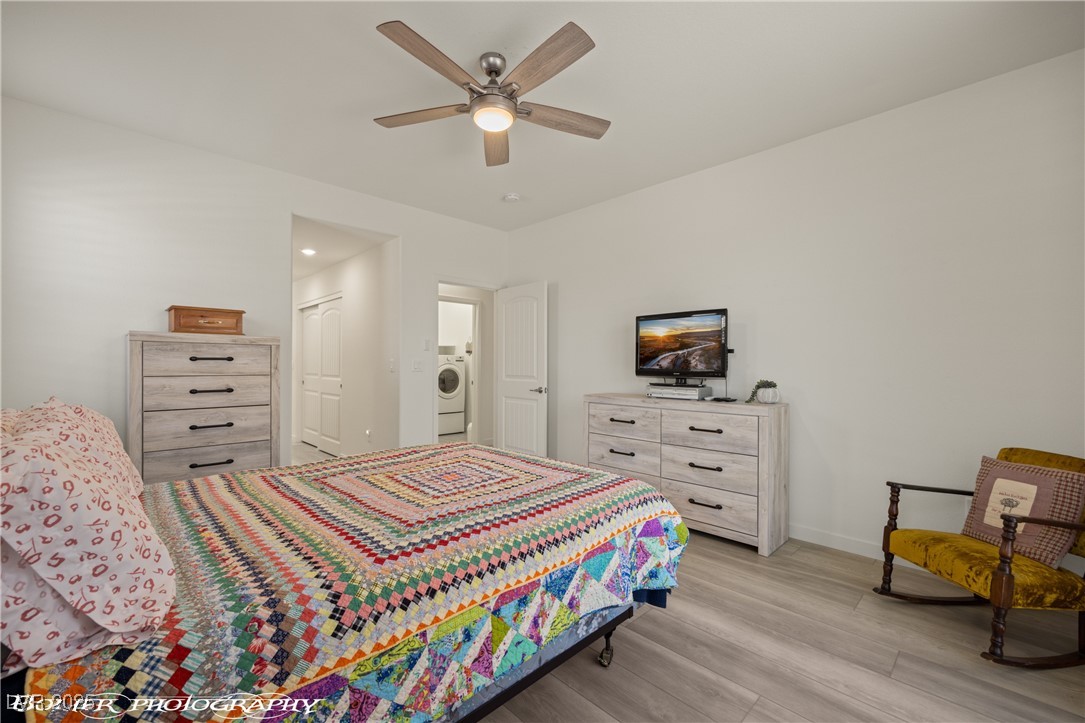 1213 Ivy Lee Crest