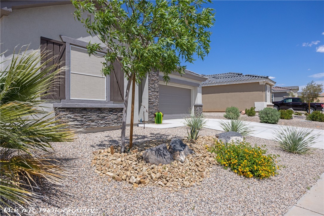 1213 Ivy Lee Crest