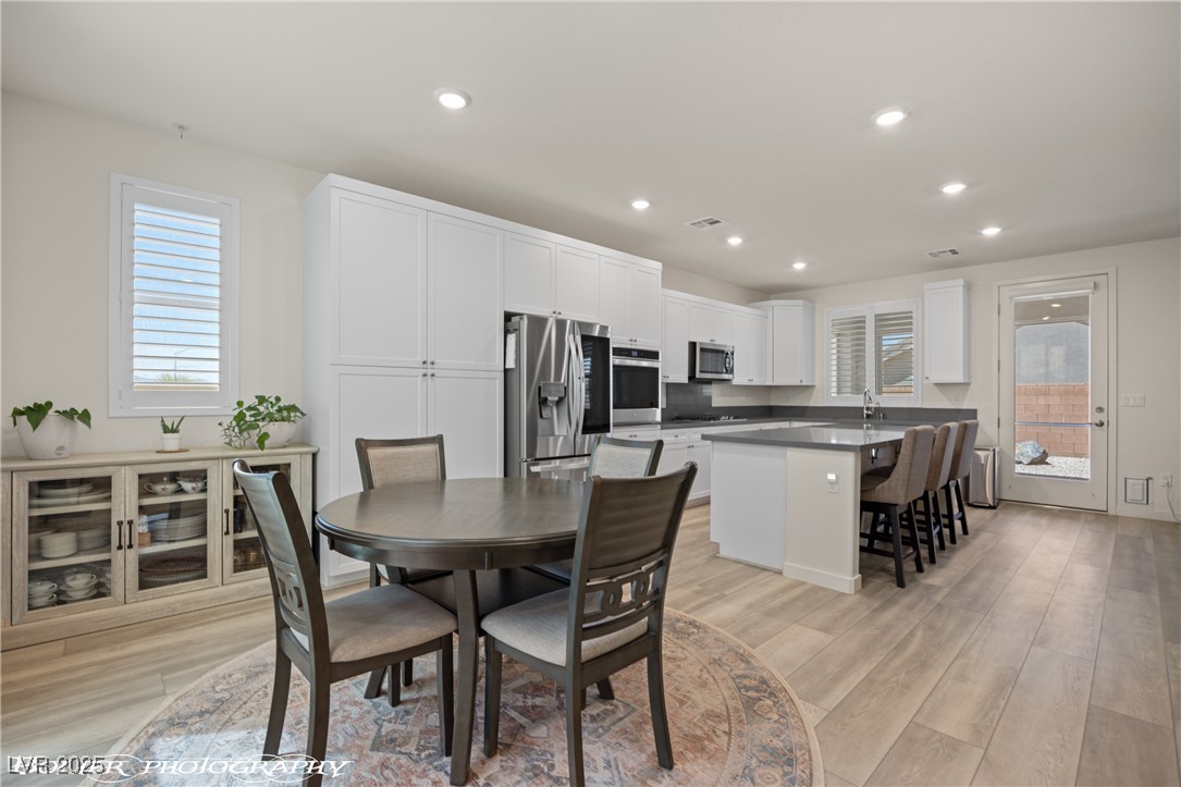 1213 Ivy Lee Crest