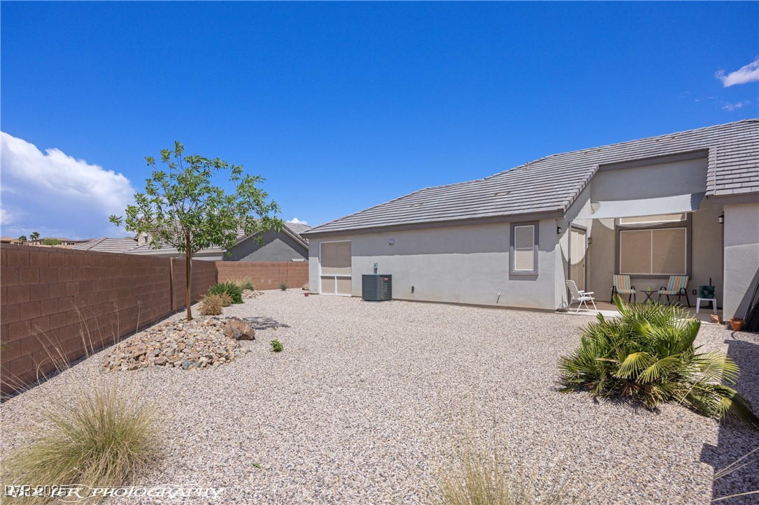 1213 Ivy Lee Crest
