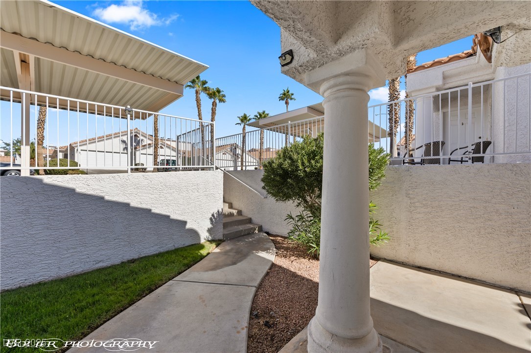 726 Mesa Springs Drive