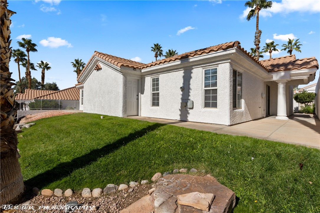 726 Mesa Springs Drive