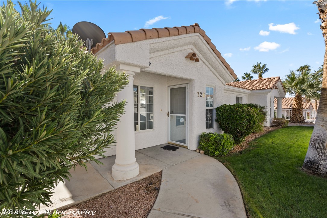 726 Mesa Springs Drive