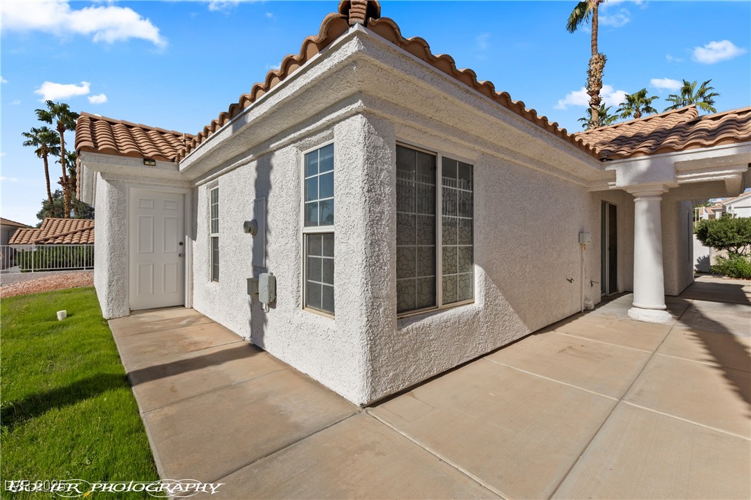 726 Mesa Springs Drive