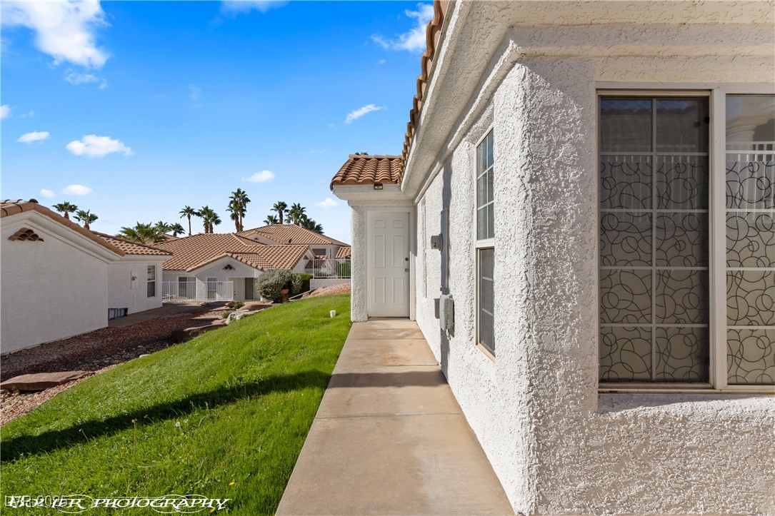726 Mesa Springs Drive