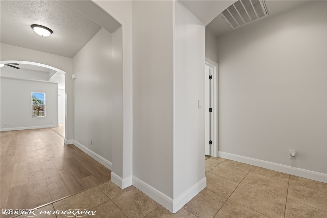 456 Wild Horse Lane