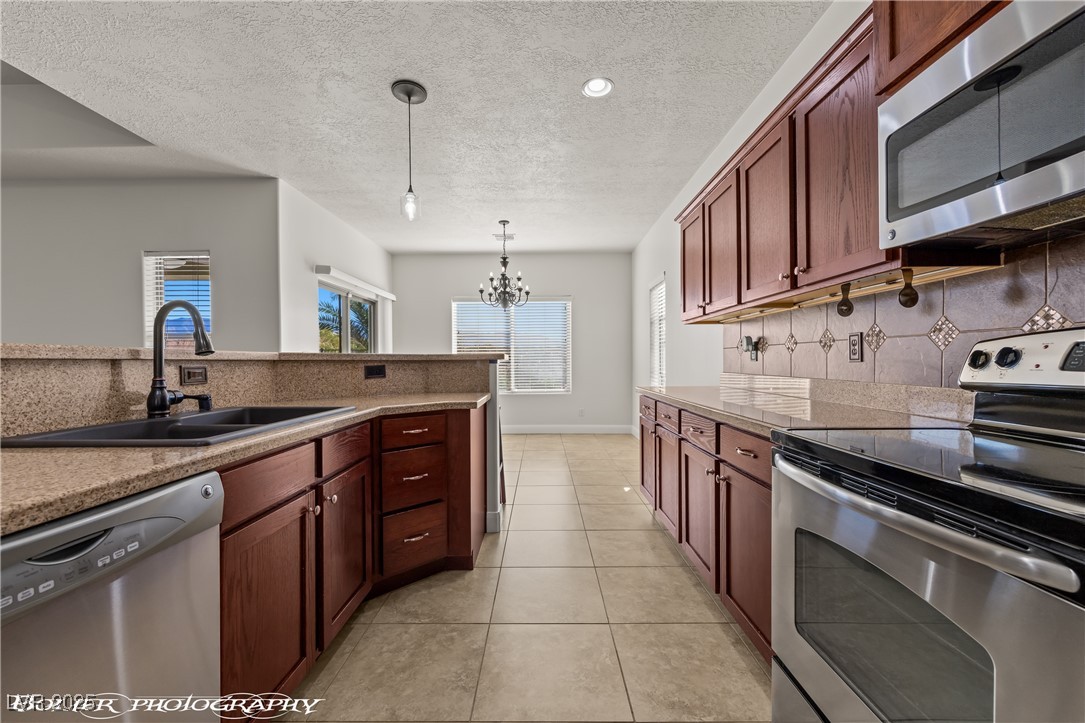 456 Wild Horse Lane