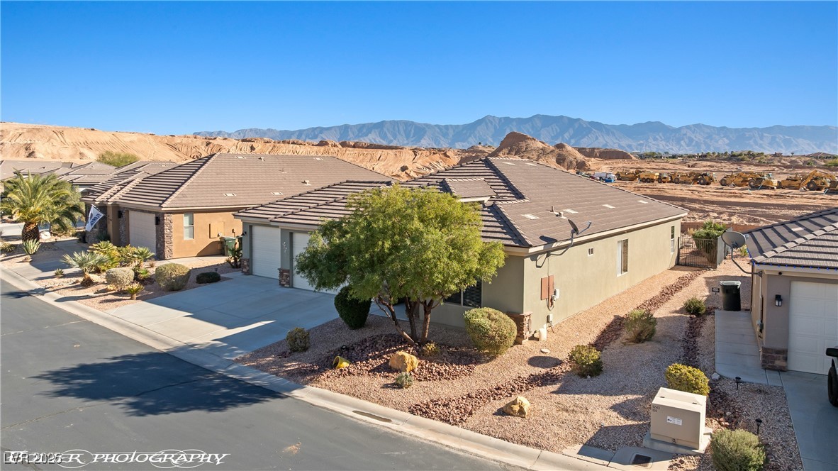 456 Wild Horse Lane