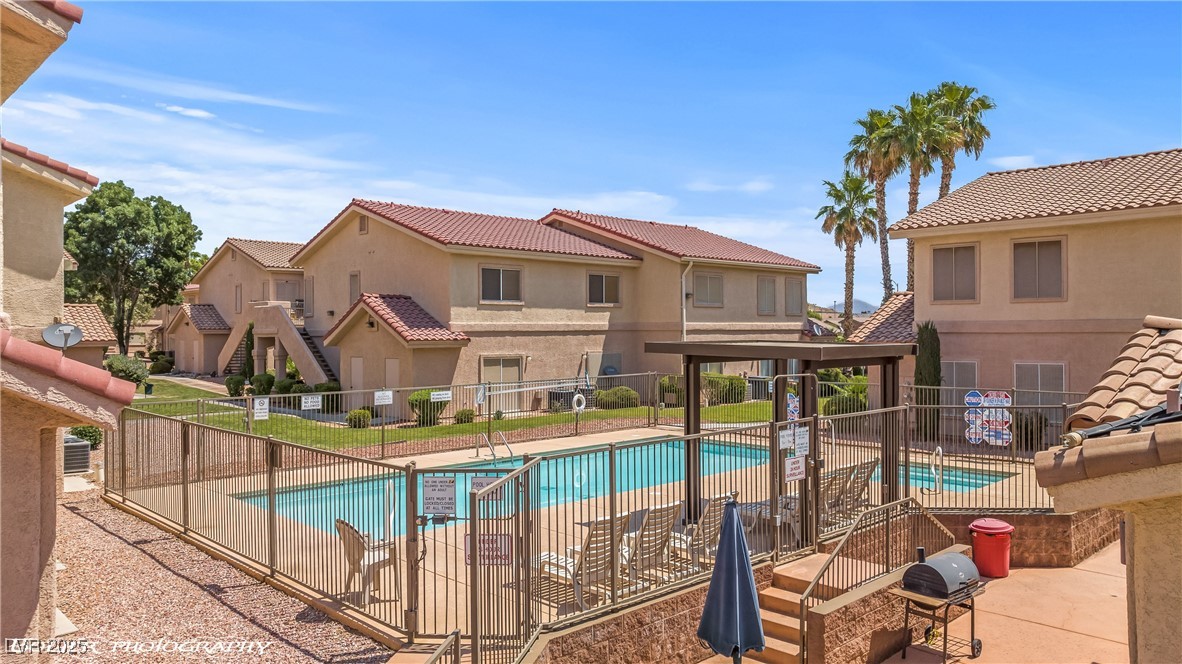 517 West Mesquite Boulevard 212
