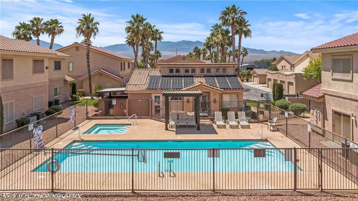 517 West Mesquite Boulevard 212