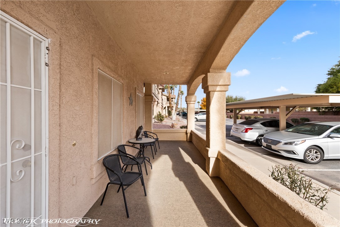 517 West Mesquite Boulevard 212