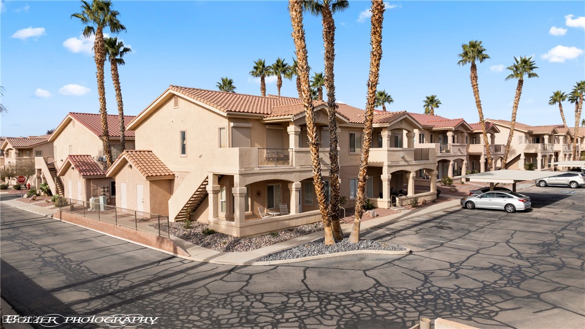 517 West Mesquite Boulevard 212