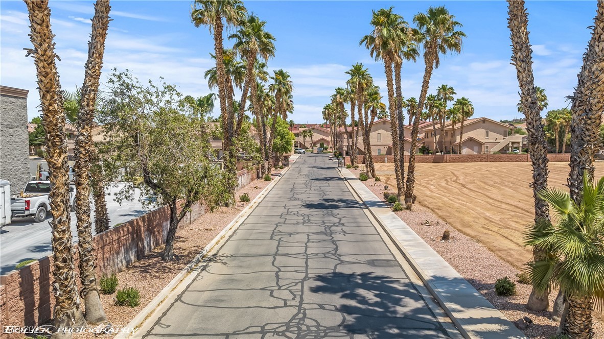 517 West Mesquite Boulevard 212