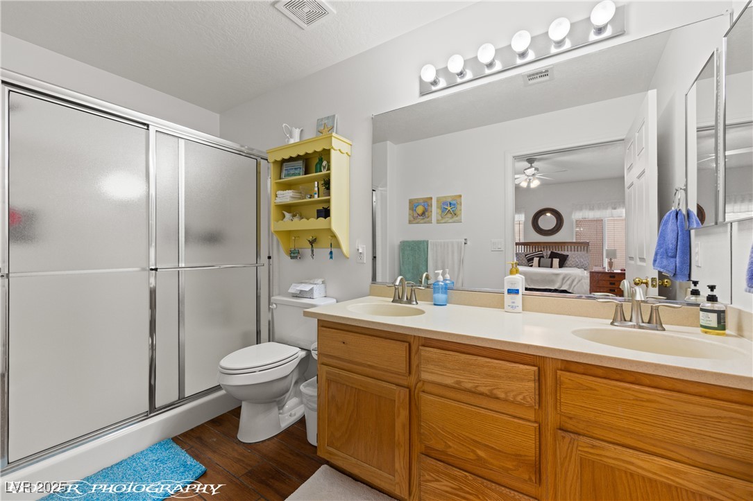517 West Mesquite Boulevard 212