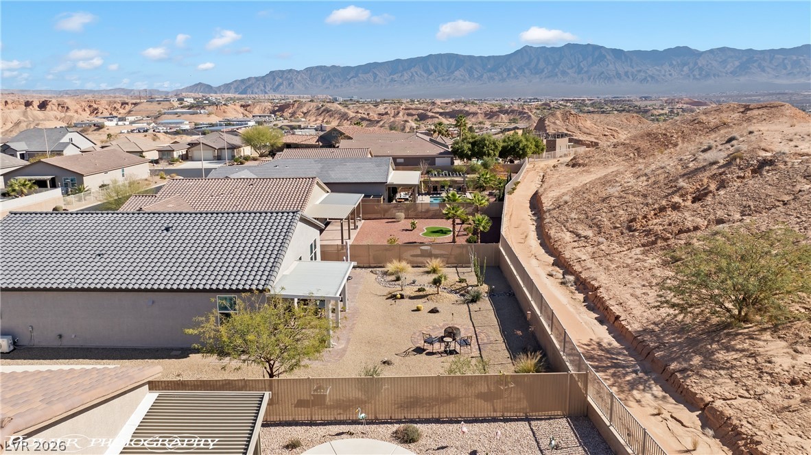 946 Overlook Lane