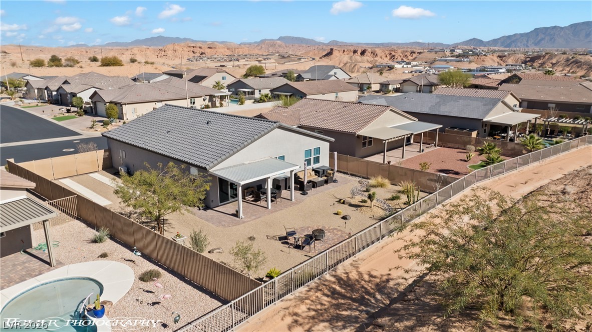946 Overlook Lane