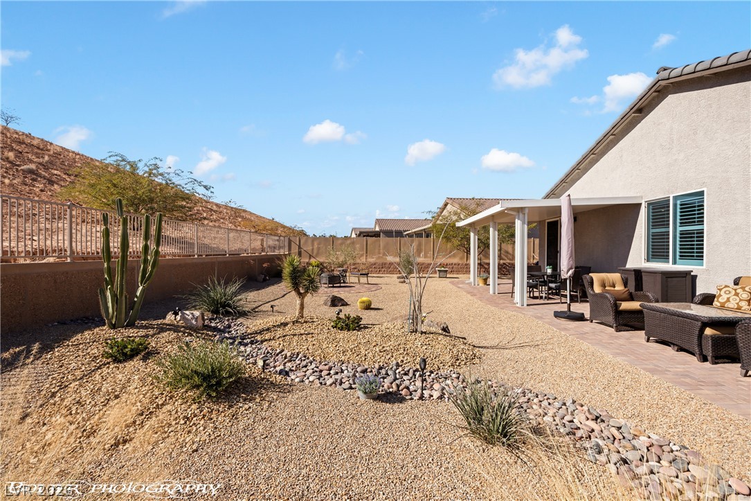 946 Overlook Lane