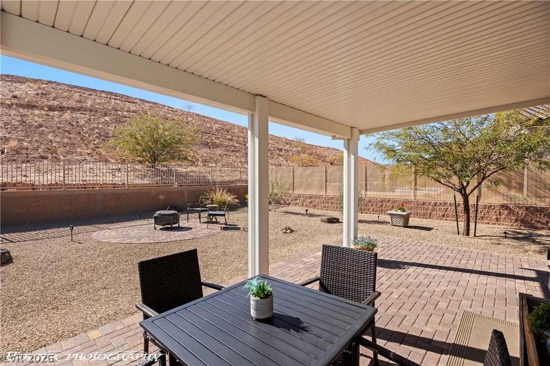 946 Overlook Lane