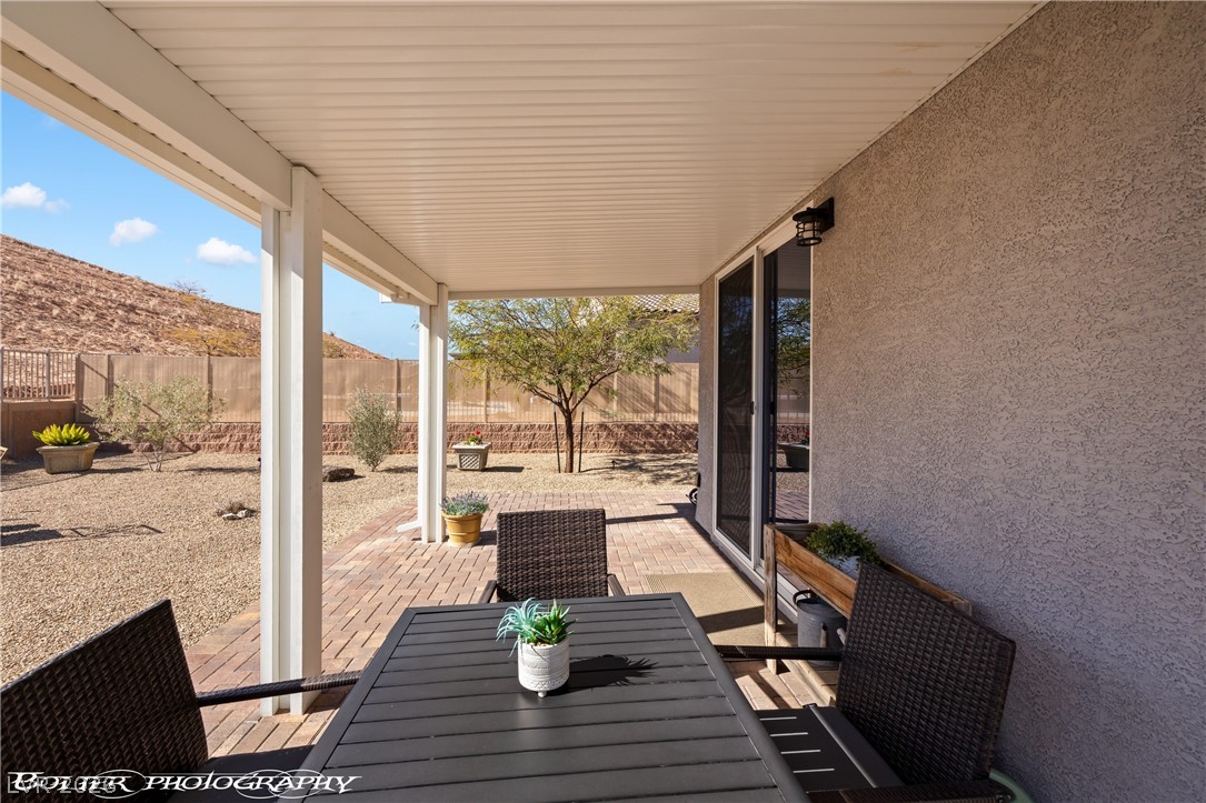 946 Overlook Lane