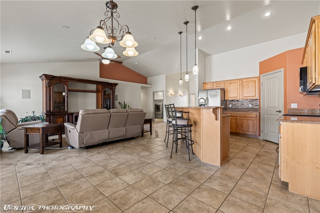 879 Glendale Road