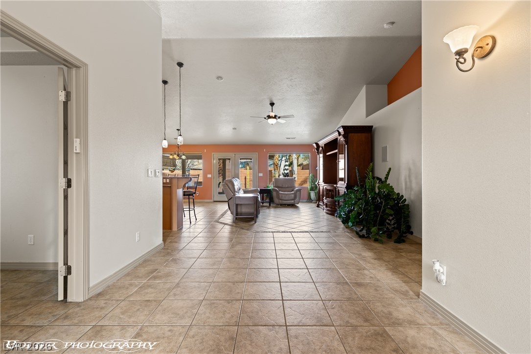 879 Glendale Road