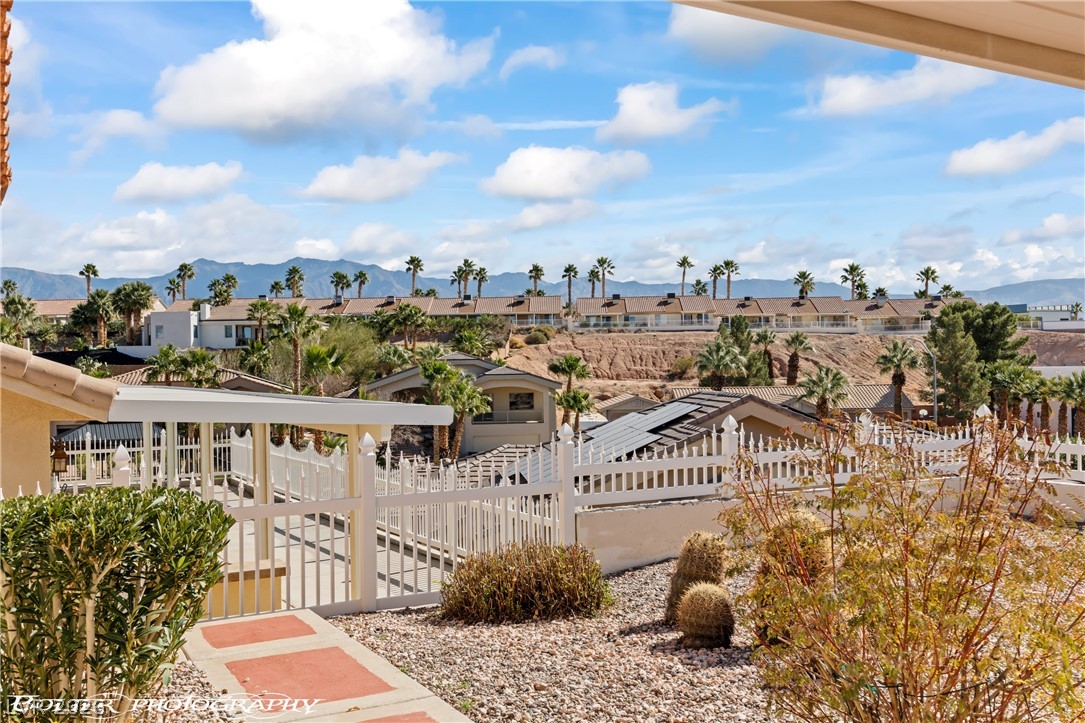 832 Los Padres Circle