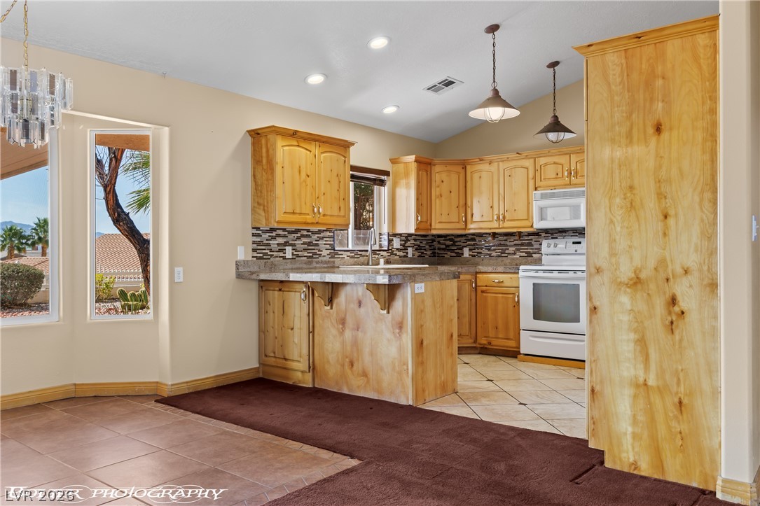 832 Los Padres Circle