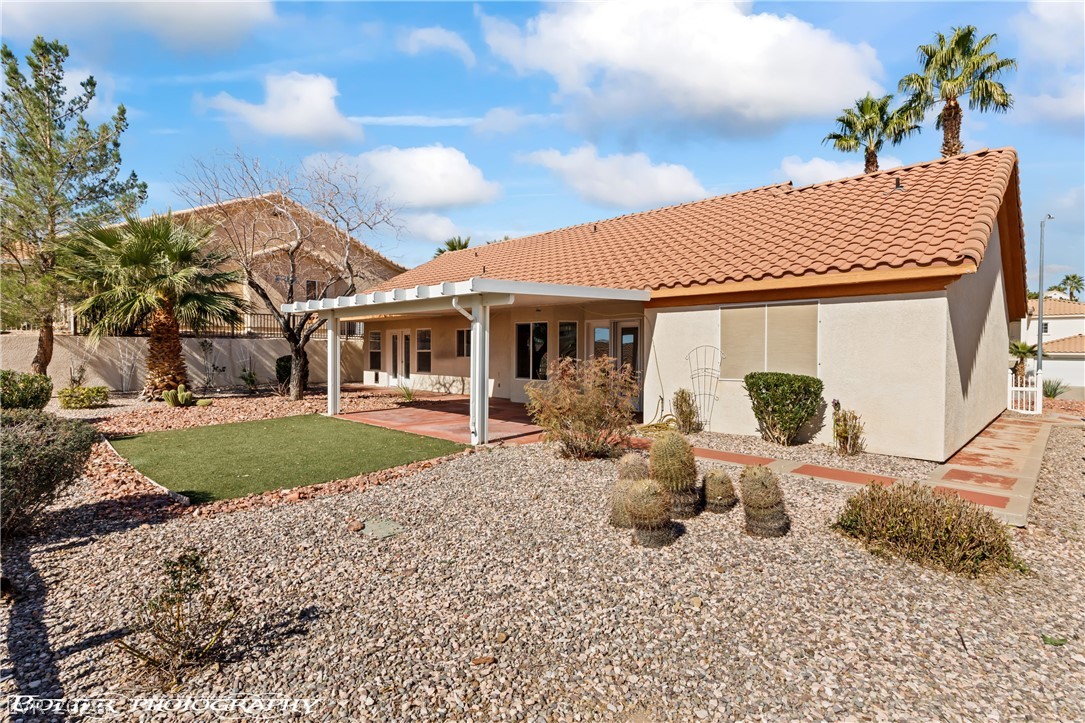 832 Los Padres Circle