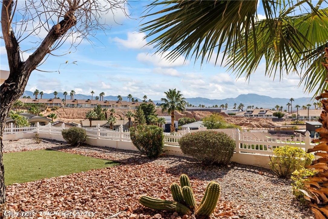 832 Los Padres Circle