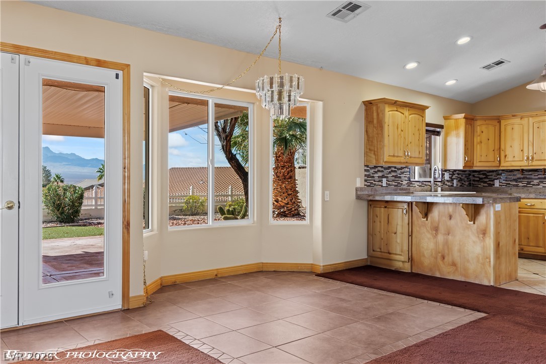 832 Los Padres Circle