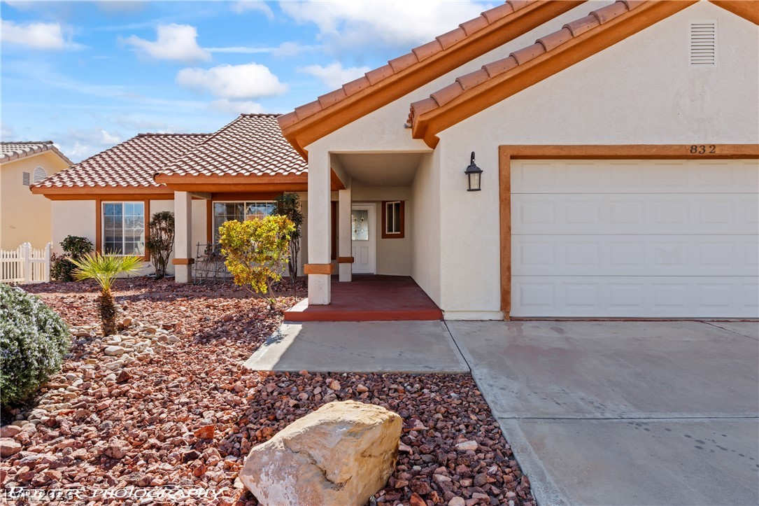 832 Los Padres Circle