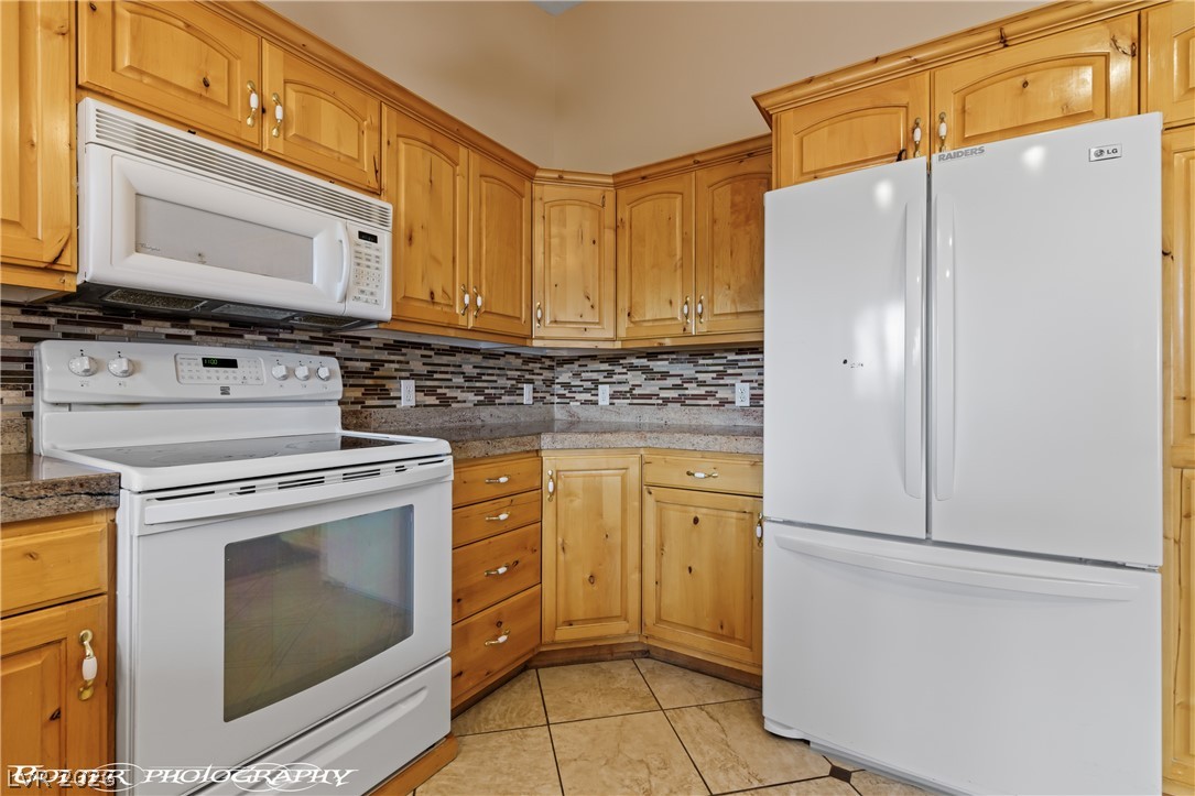 832 Los Padres Circle