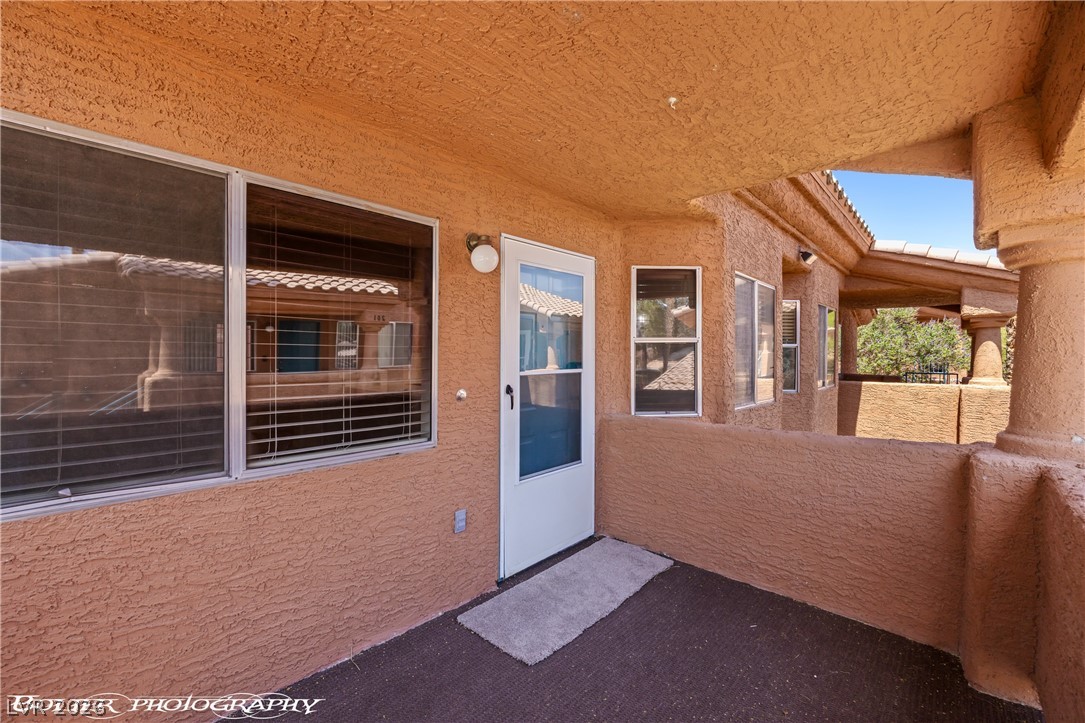 962 Mesquite Springs Drive 202
