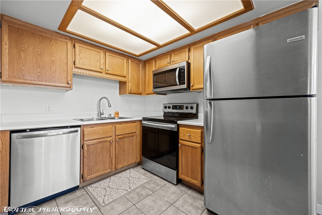 962 Mesquite Springs Drive 202