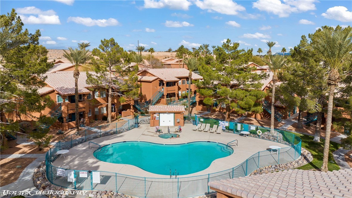 962 Mesquite Springs Drive 202