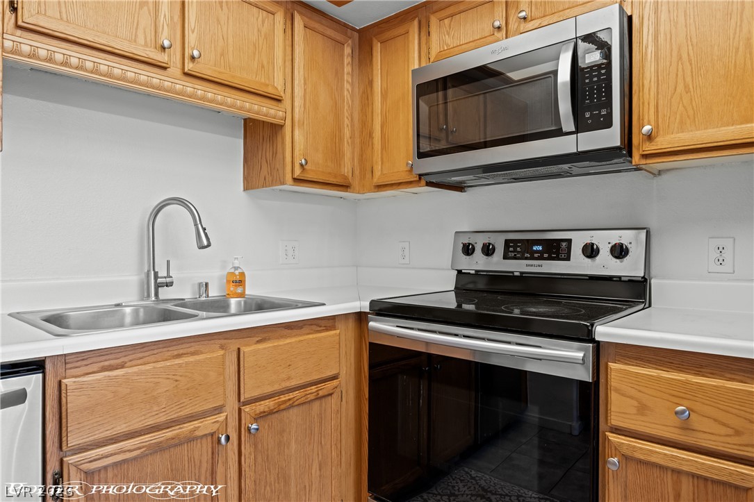 962 Mesquite Springs Drive 202
