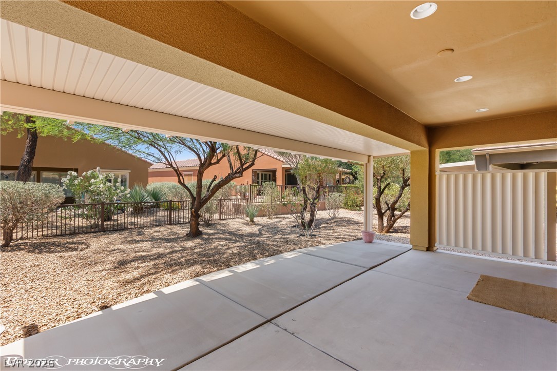 1260 Great Arch Avenue