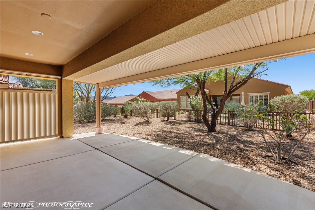 1260 Great Arch Avenue