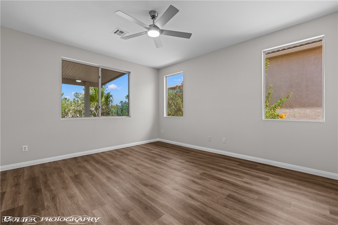 471 Canyon View Way