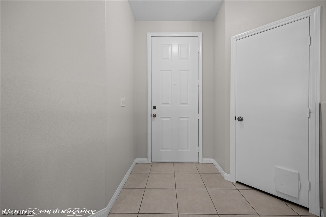 471 Canyon View Way