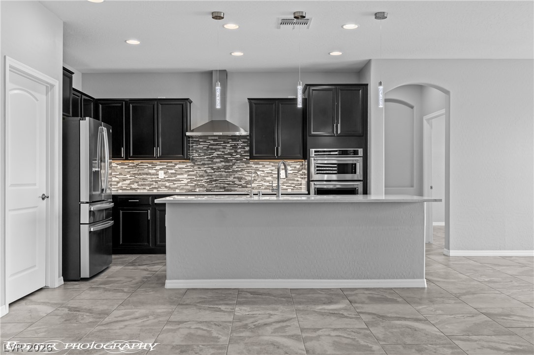 957 Emerald Pool Bluff