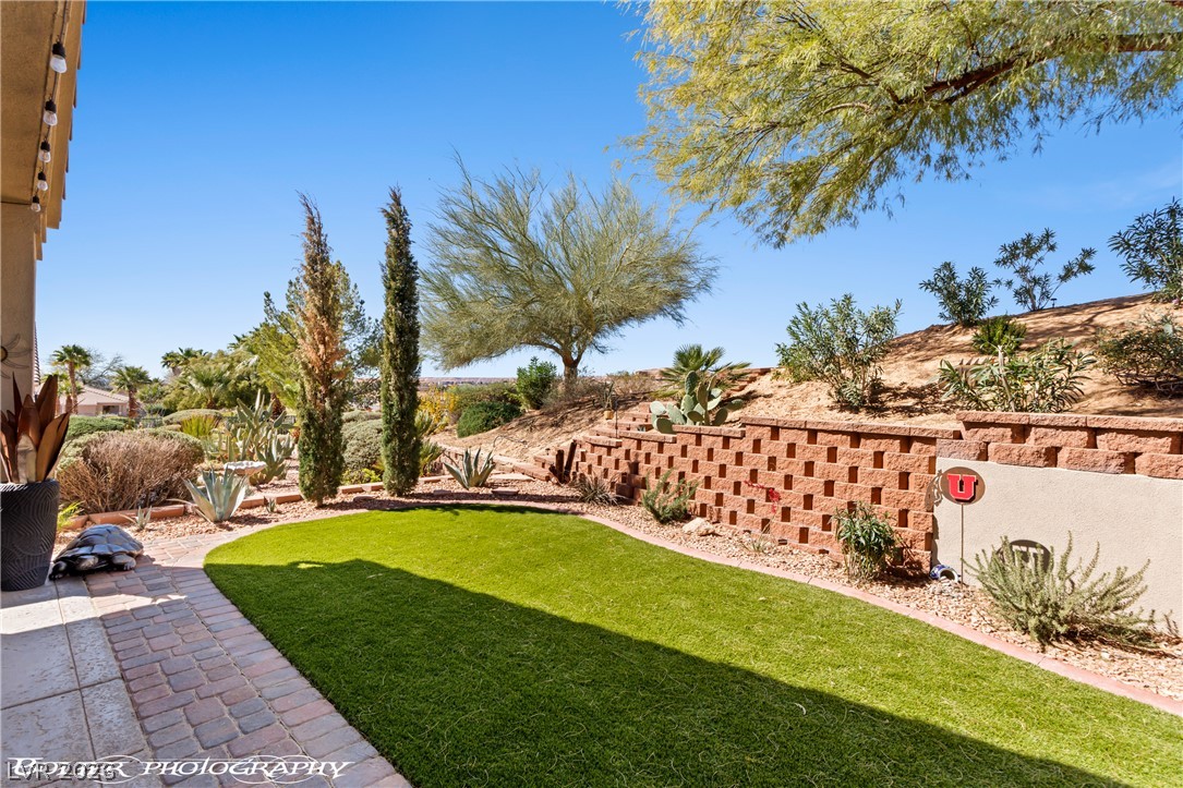 563 Fairways Drive