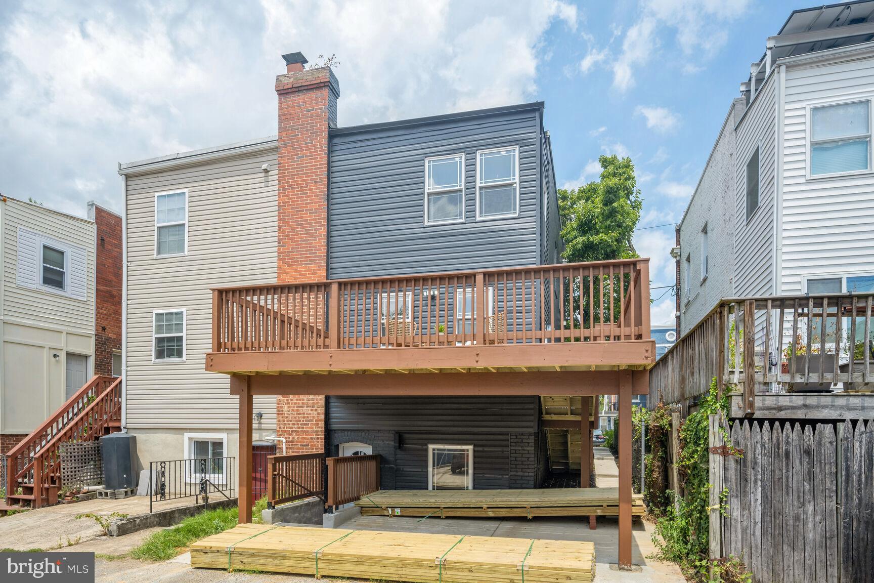 522 SOMERSET PLACE NW