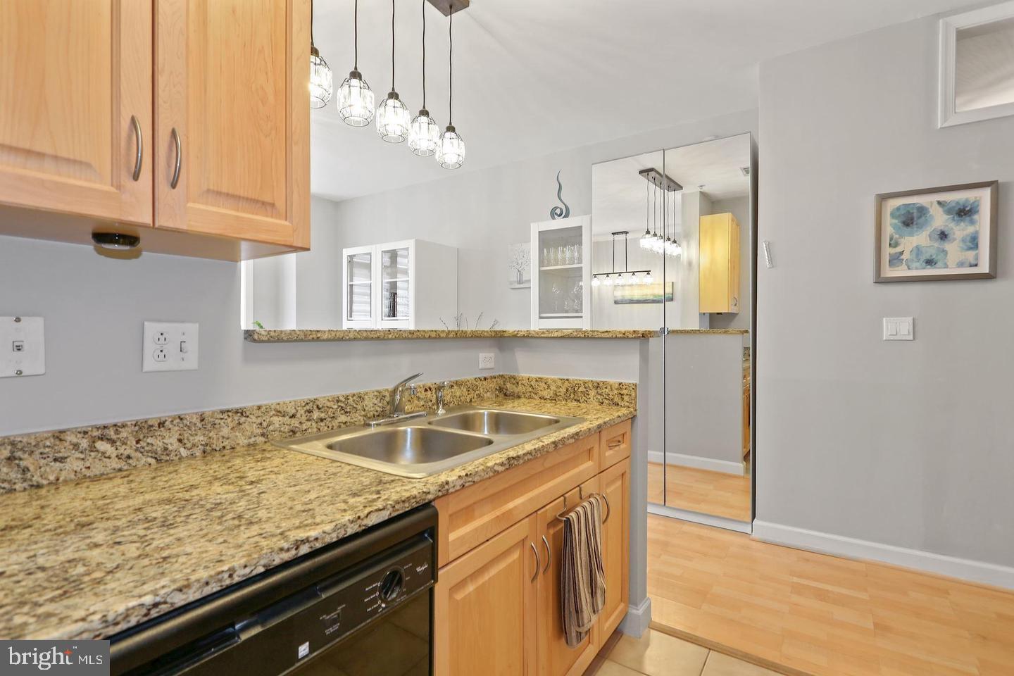 1111 25th Street NW 401