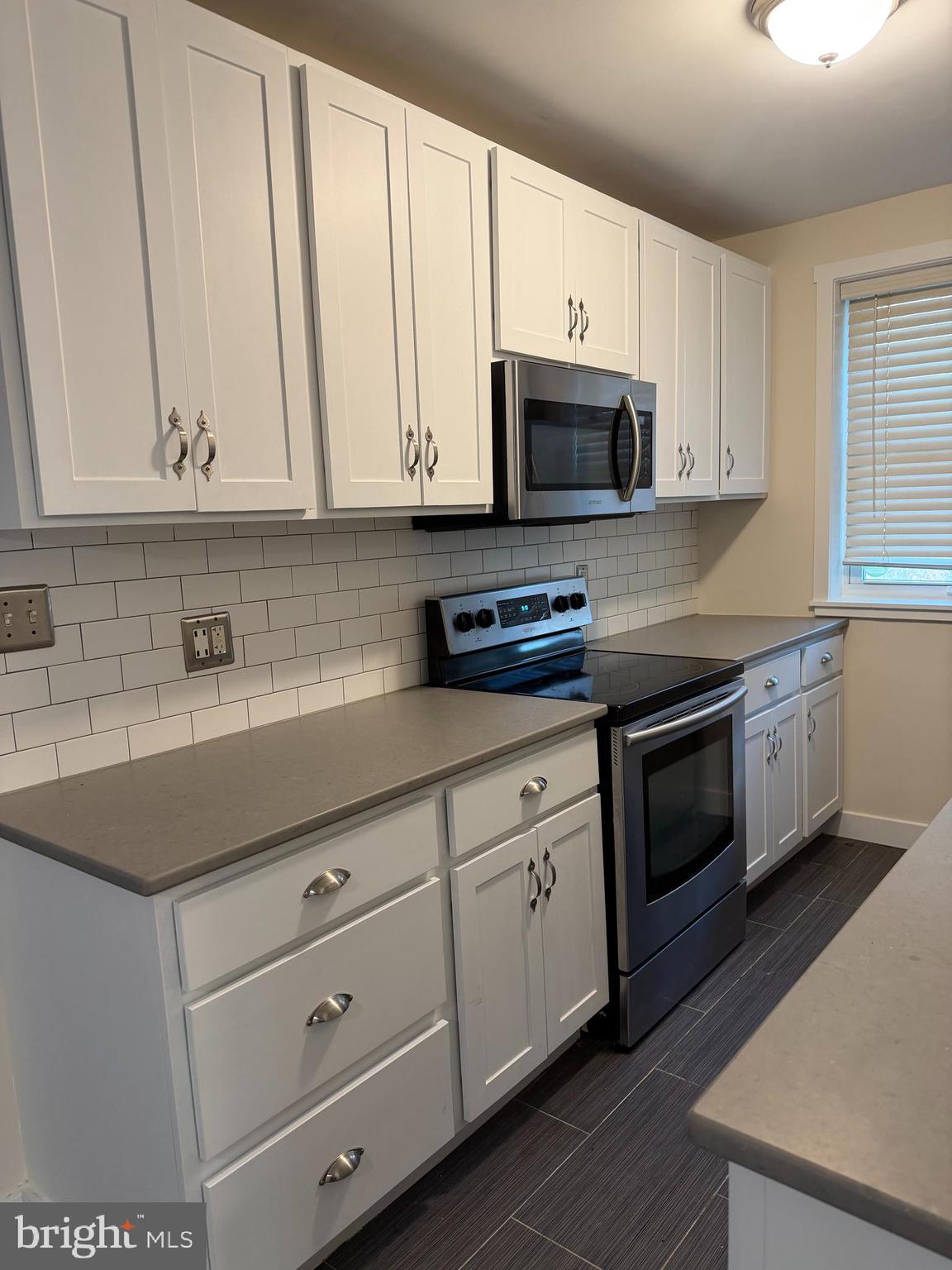 514 RIDGE ROAD SE 111